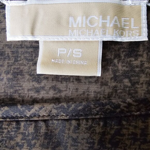 Michael Kors Green long Sleeved Women's  Blouse adjustable sleeves size PS - Picture 7 of 13